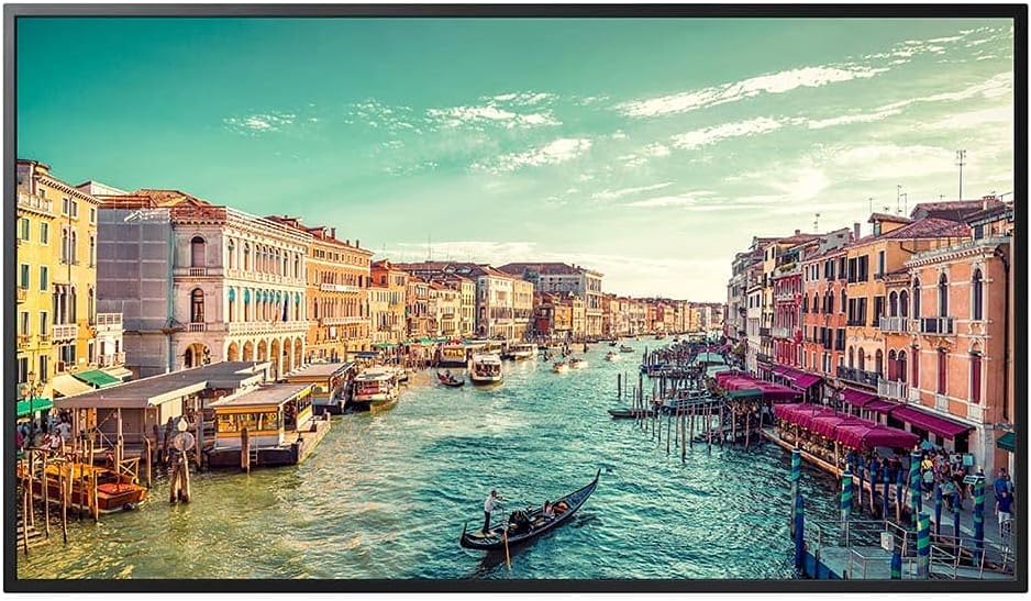 Samsung Smart Signage QM32R-B 80 cm (32 Inch) LED Display (4K UHD, 3840x2160, 16:9, 8 ms, 400 cd/m², 24/7, Tizen 4.0) Samsung Smart Signage QM32R-B 80 cm (32 Inch) LED Display (4K UHD, 3840x2160, 16:9, 8 ms, 400 cd/m², 24/7, Tizen 4.0)